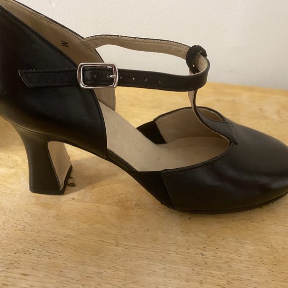 La Duca Character Shoes 7.5 3" Black - Picture 2 of 14